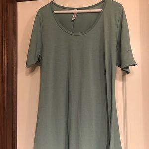 Lularoe perfect tee